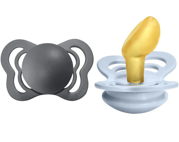 Suce bibs COUTURE latex Bleu et grise taille 1 (0-6 mois)