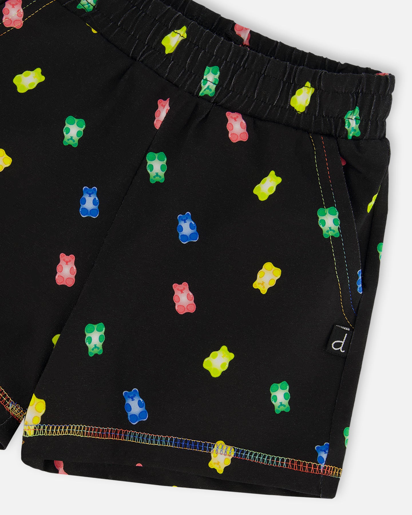 Short imprimé noir avec bonbons multicolores G30K26