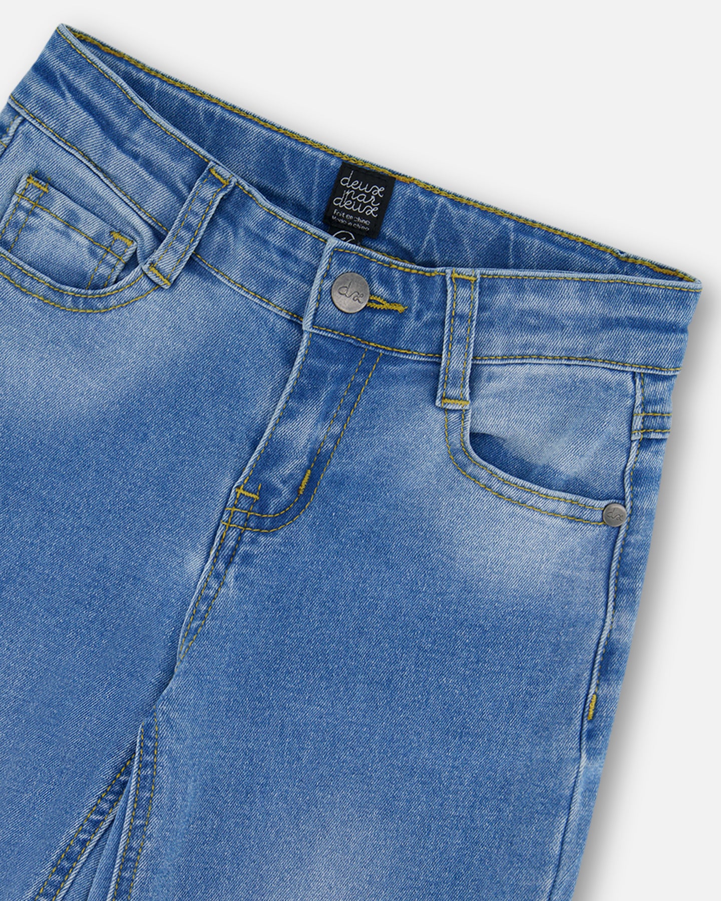 Jean à jambes larges bleu denim G30YG20