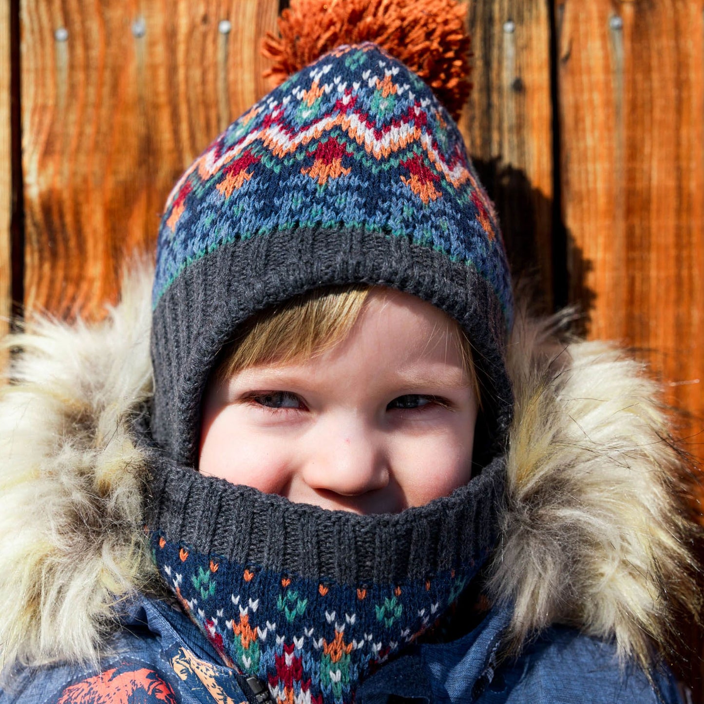 Chapeau en tricot Jacquard à oreilles gris bleu et brun E10ZL02