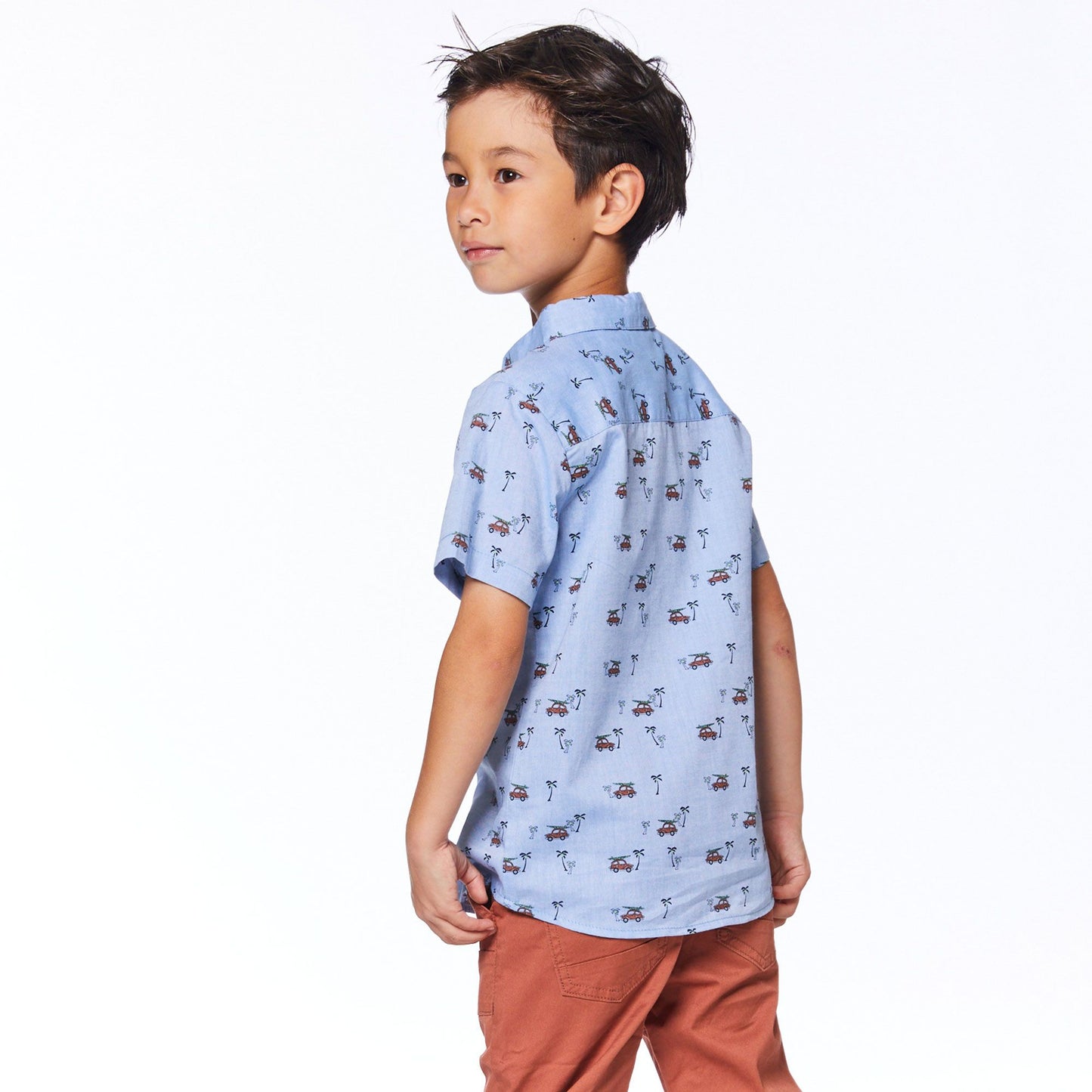Boutique Petites Fleurs - Chemise bleue en coton avec imprimé de camions E30u16 - Deux par Deux