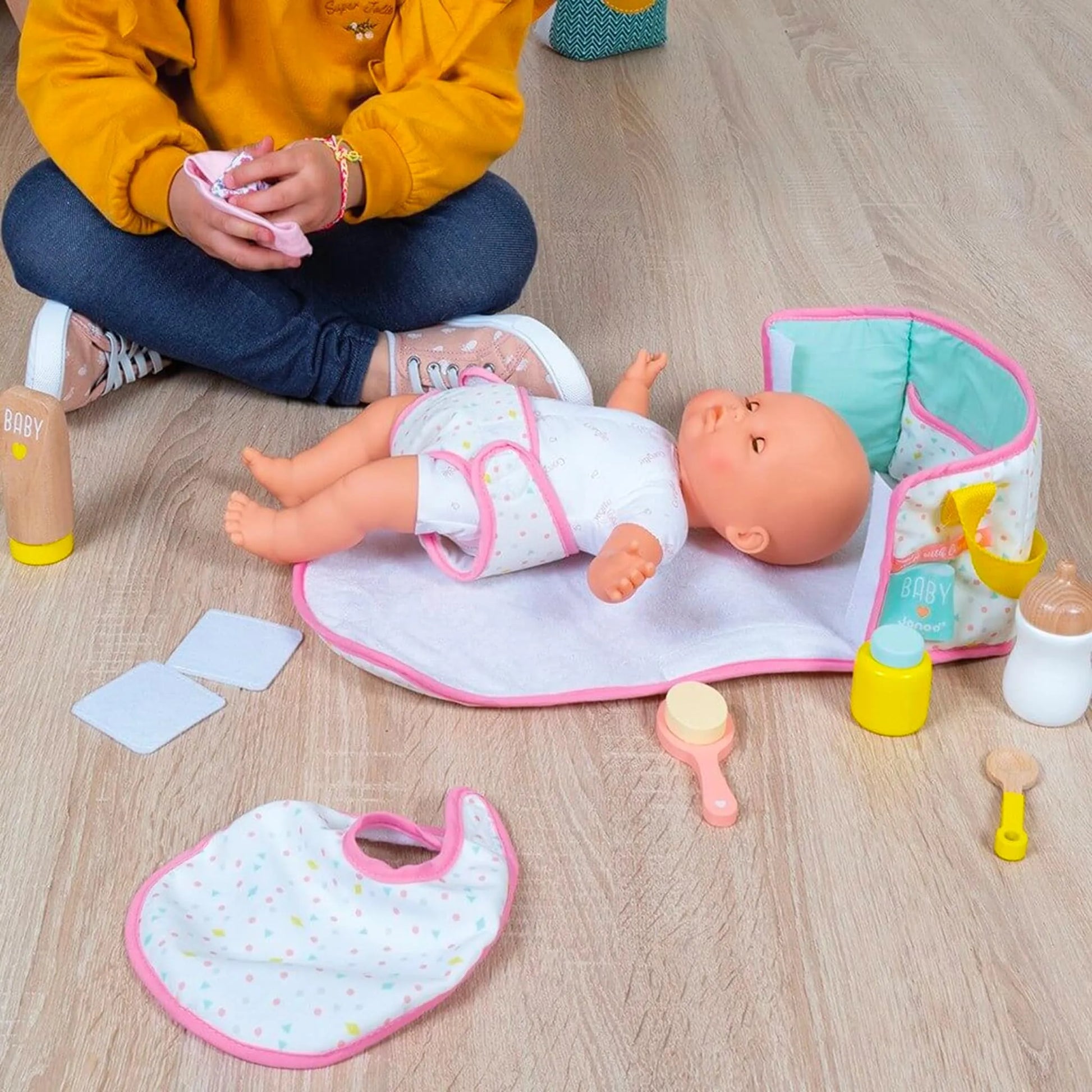 Boutique Petites Fleurs - set de naissance pour poupée Janod