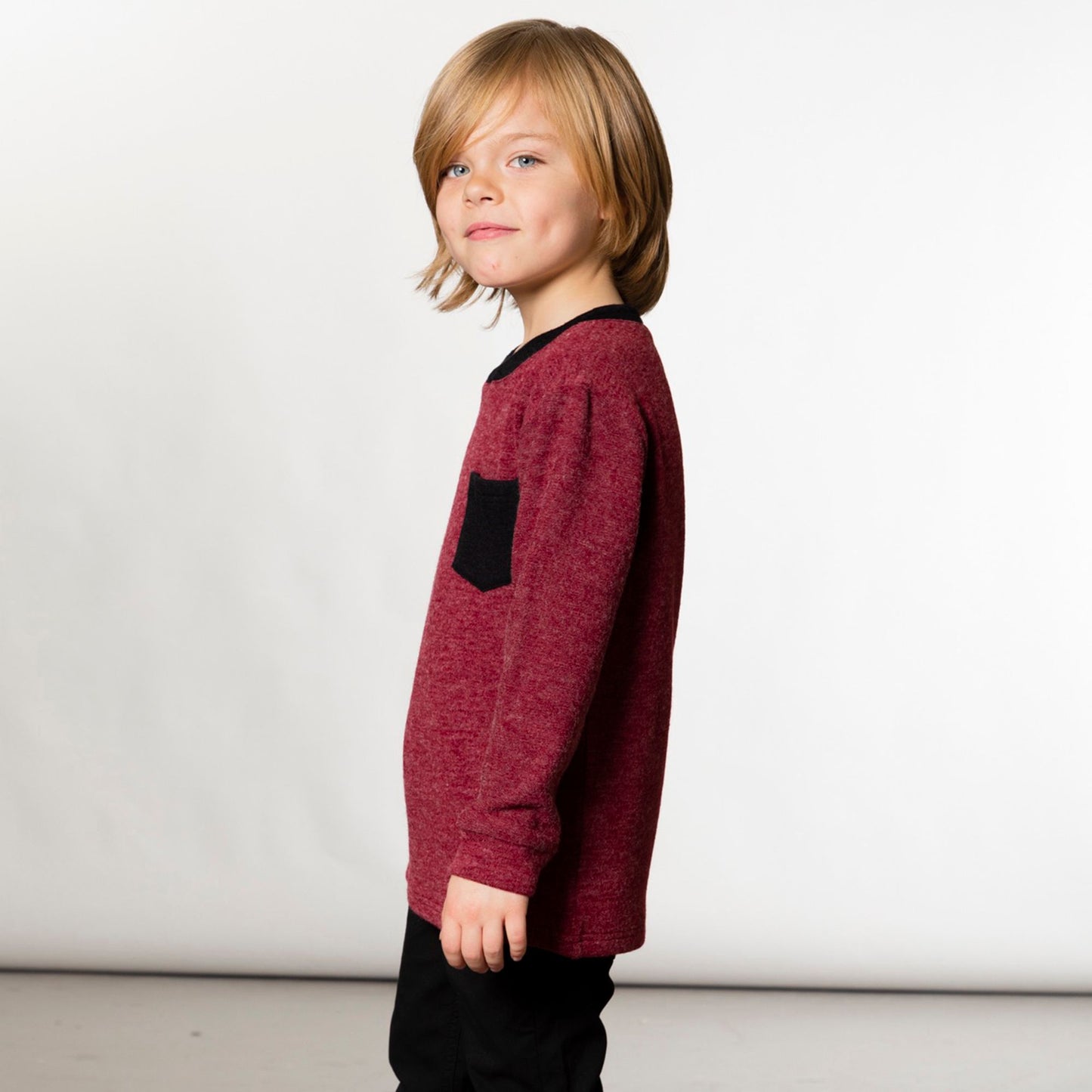 Haut Manches Longues Avec Poche Rouge Noir D20R71