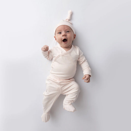 Boutique Petites Fleurs - Ensemble pour bébé 3 pièces komfies Rose blush de Kushies