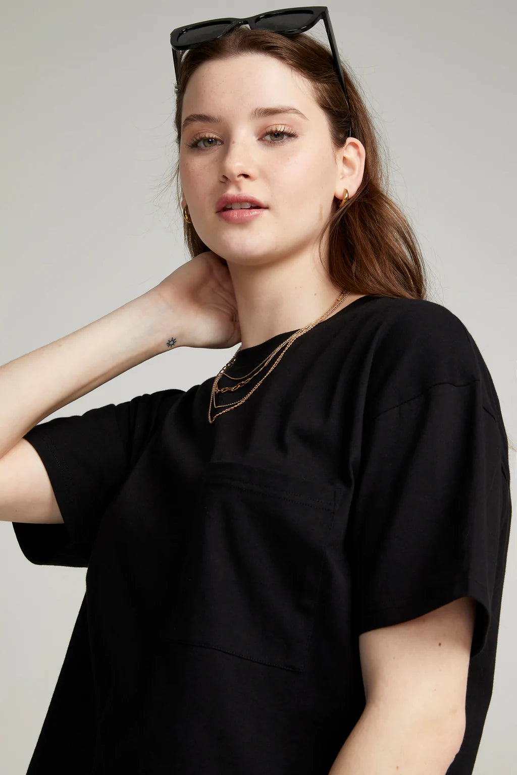 Boutique Petites Fleurs - T-shirt à poche Original au coton Ado/adulte Noir