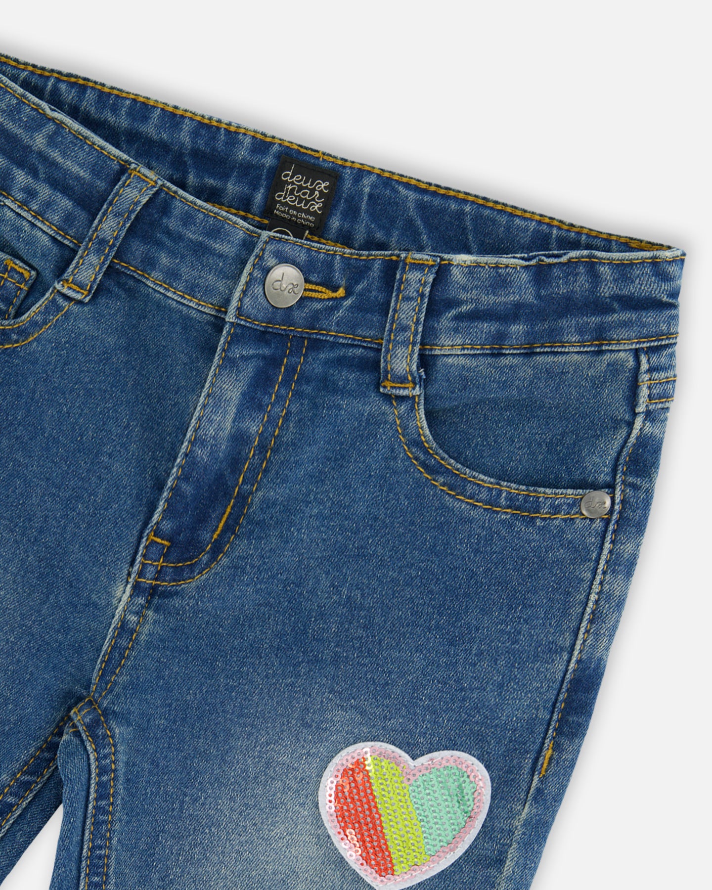 Boutique Petites Fleurs - Jeans Collection Étoiles, Arc en ciel et Coeurs G20L21 - Deux par Deux