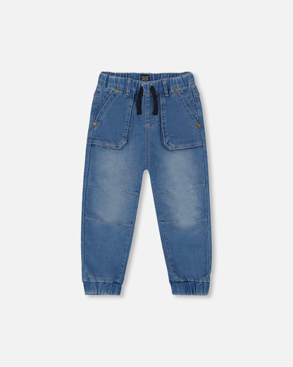 Pantalon à coupe jogger en denim extensible bleu G30YB22 (à venir)